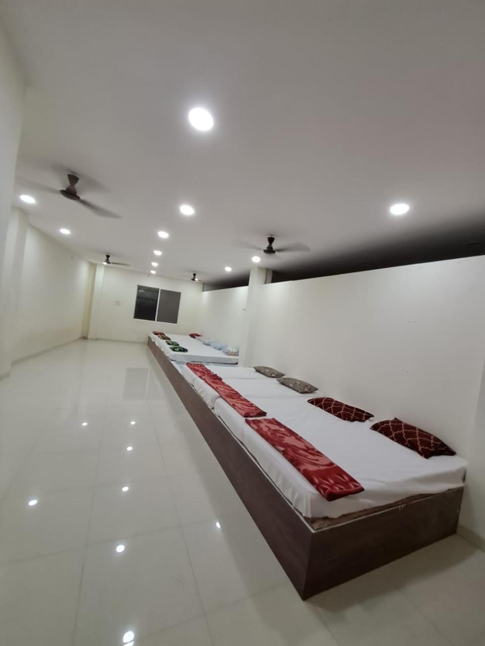 Hotel Shree Sawariya Yatri Grah Ujjain Exterior foto